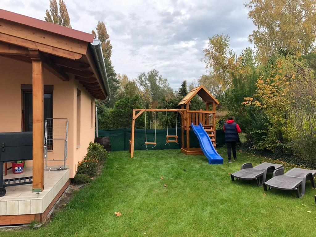 Hullam Nyaralo Apartment Balatonmariafurdo Exterior photo